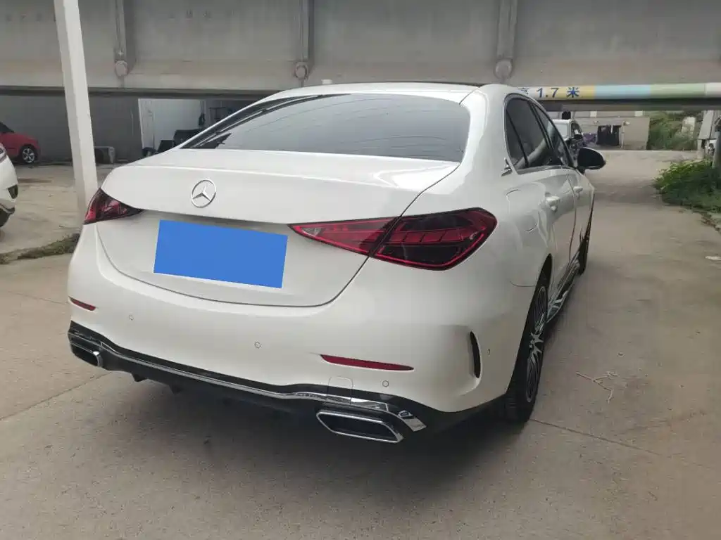 Mercedes-Benz C-Class — миниатюра 14