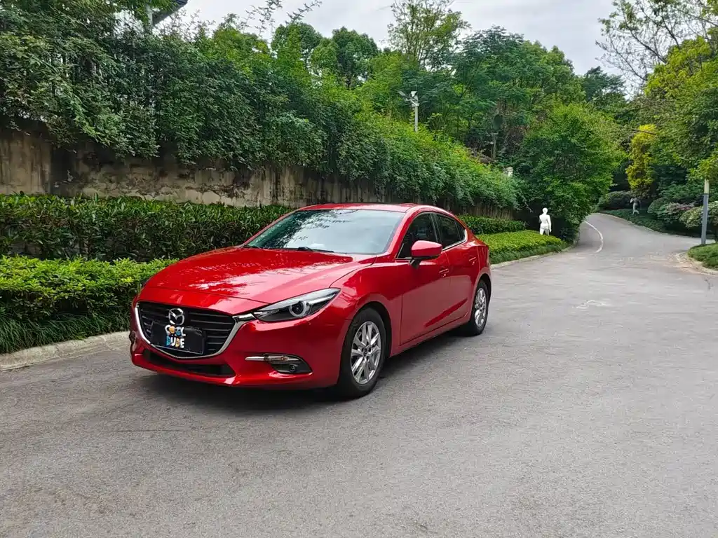 Купить Mazda 3 Axela