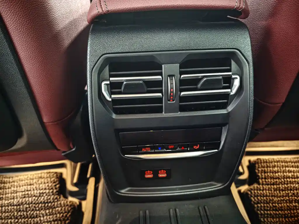 BMW 3 Series — миниатюра 10