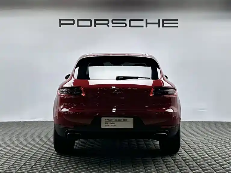 Porsche Macan — миниатюра 6