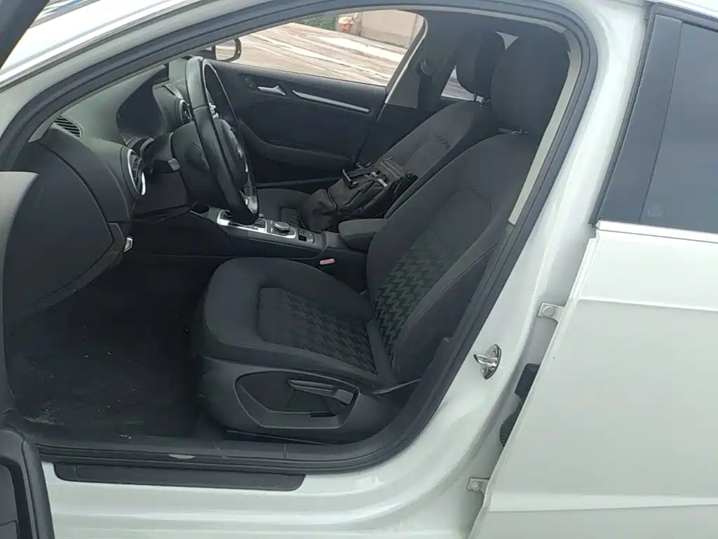 Audi A3 — миниатюра 15