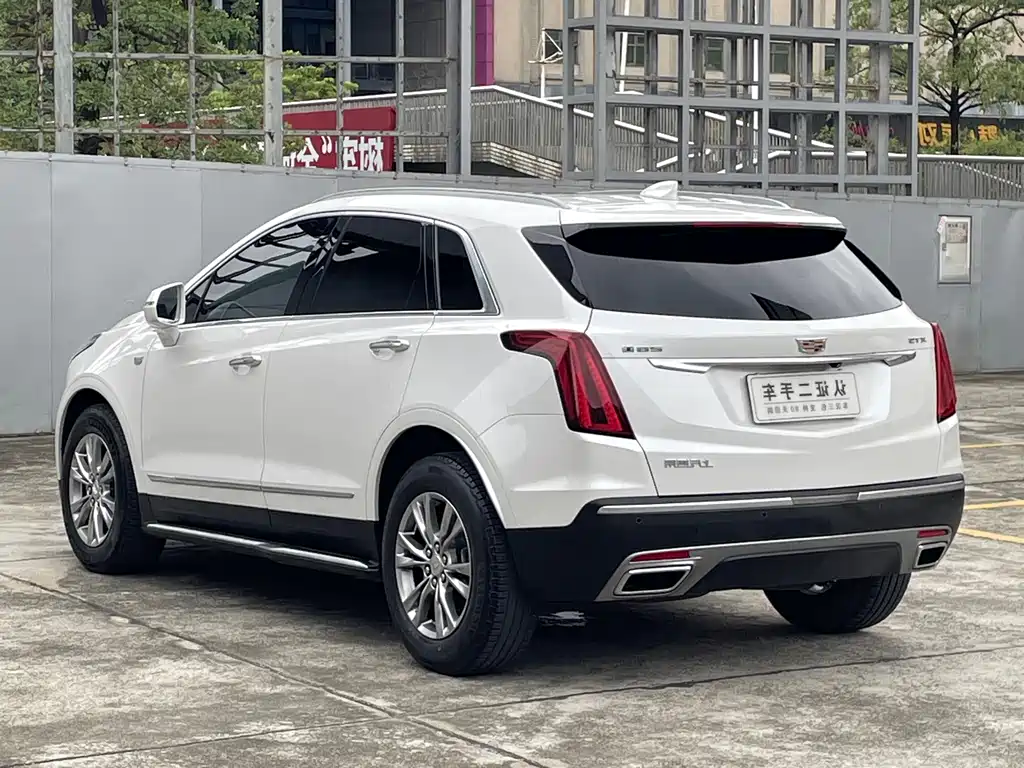 Cadillac XT5 — миниатюра 11