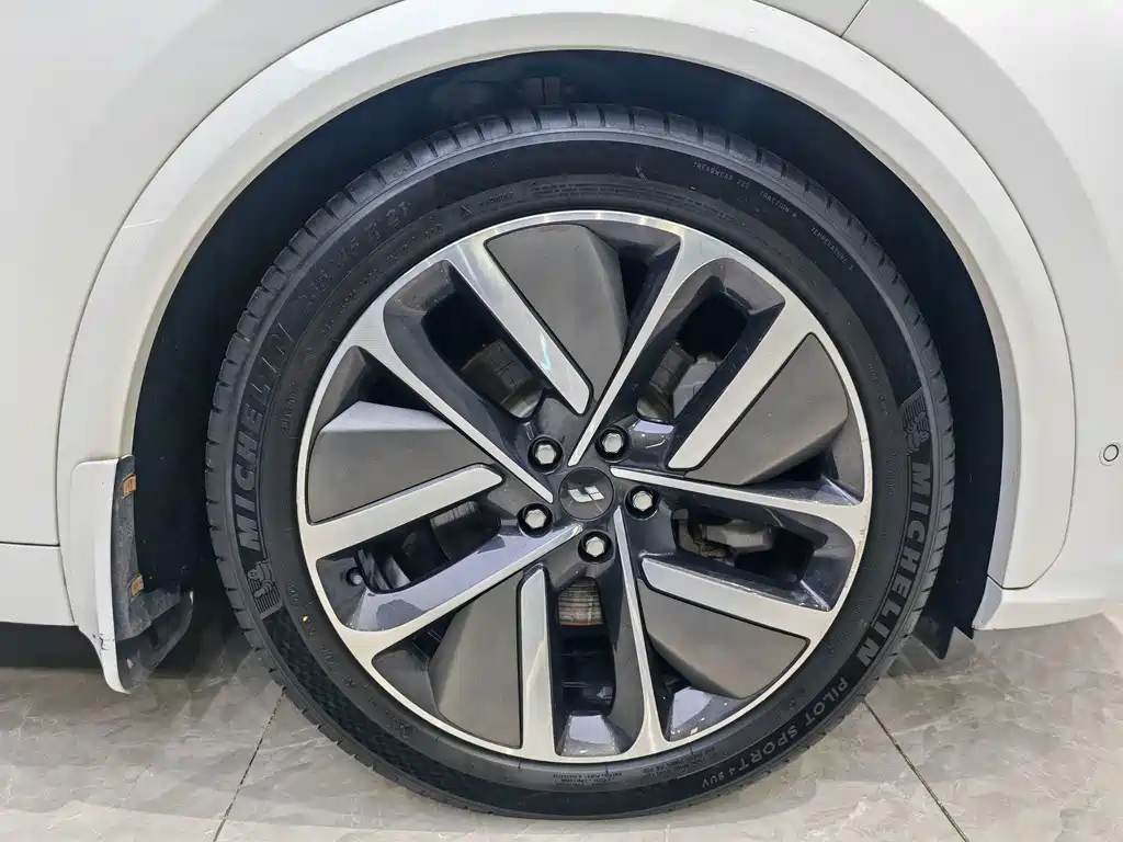 Li Auto Li L7 — миниатюра 12