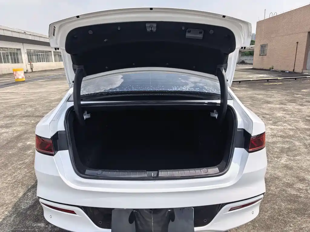 BYD Qin PLUS — миниатюра 8
