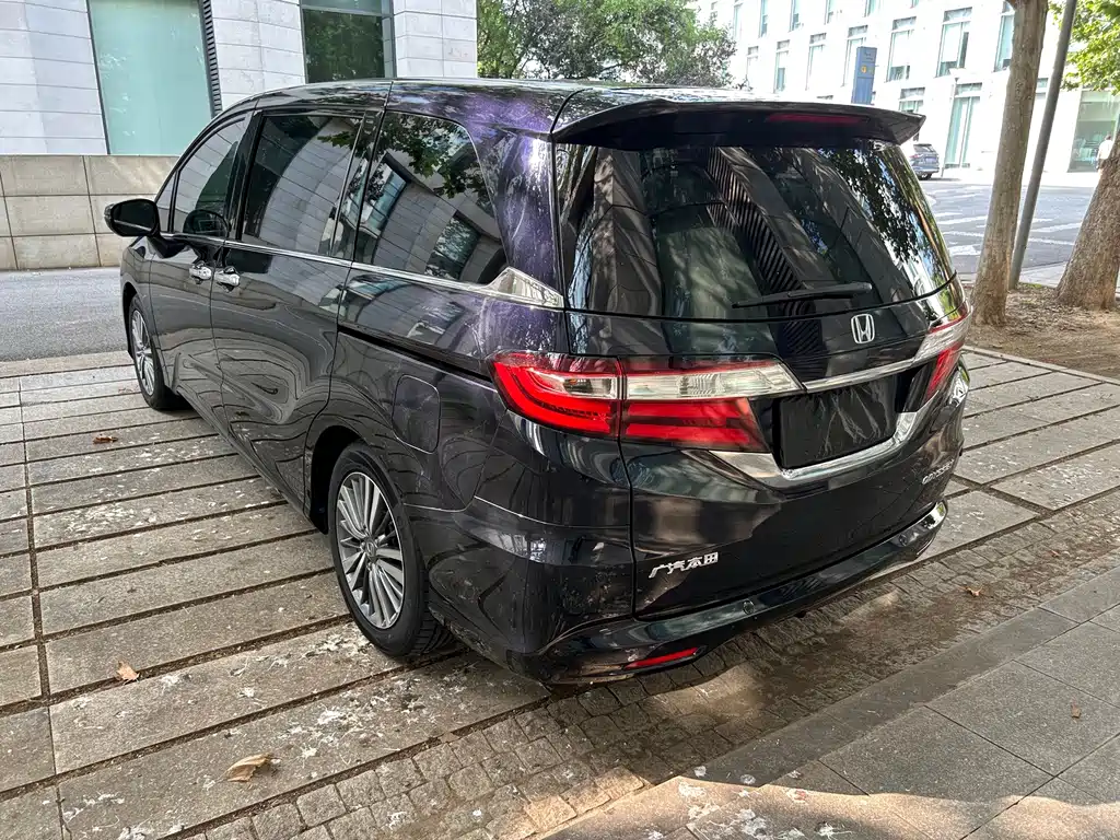 Honda Odyssey — миниатюра 6