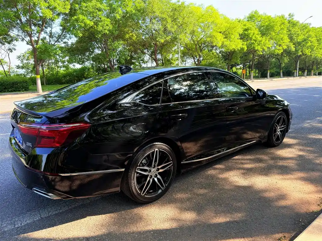 Honda Inspire 2022 260TURBO