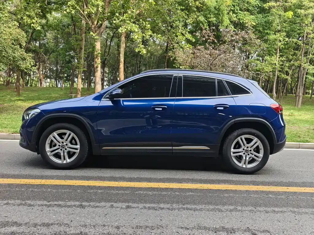 Mercedes-Benz GLA — миниатюра 14