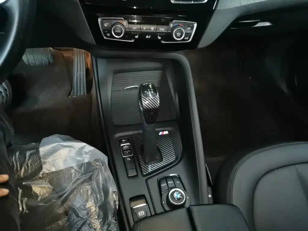 BMW X1 — миниатюра 14