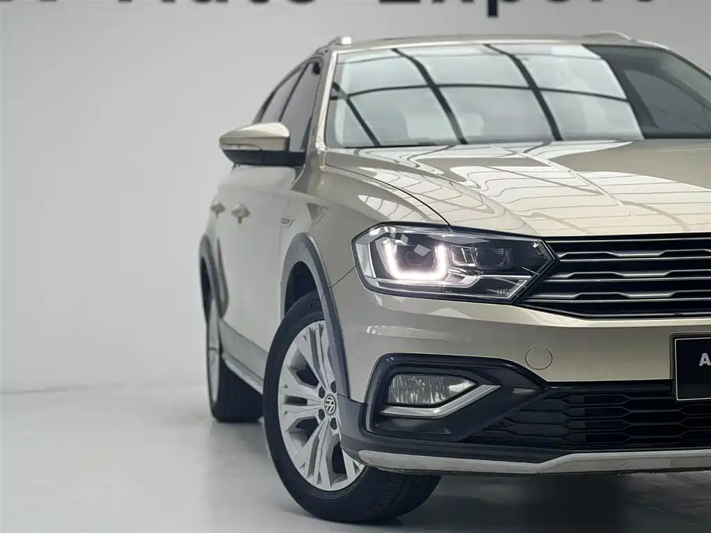 Volkswagen C-Trek 2018 230TSI DSG Comfort