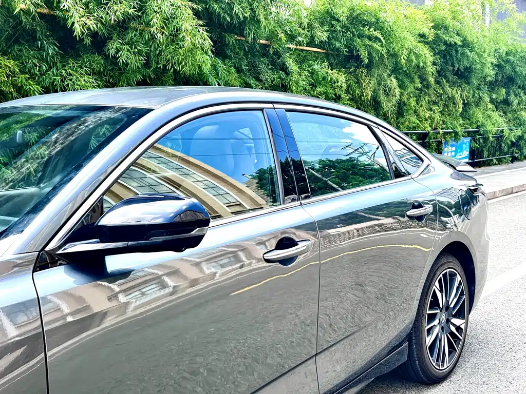 Changan Eado — миниатюра 6