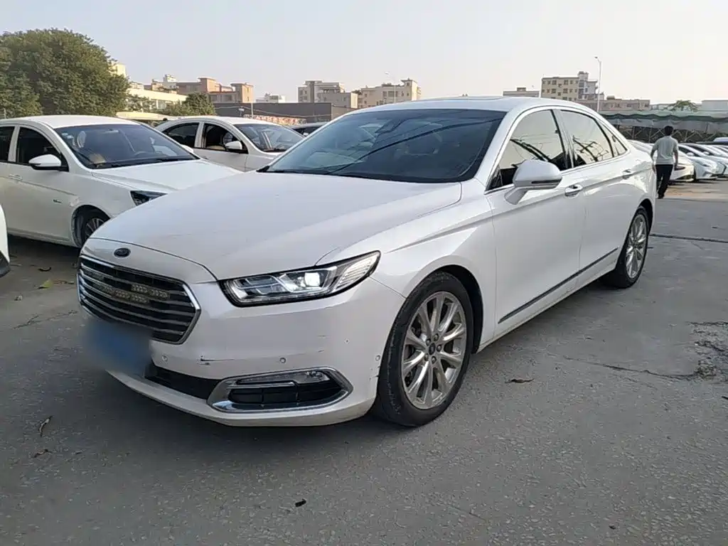 Ford Taurus — миниатюра 2