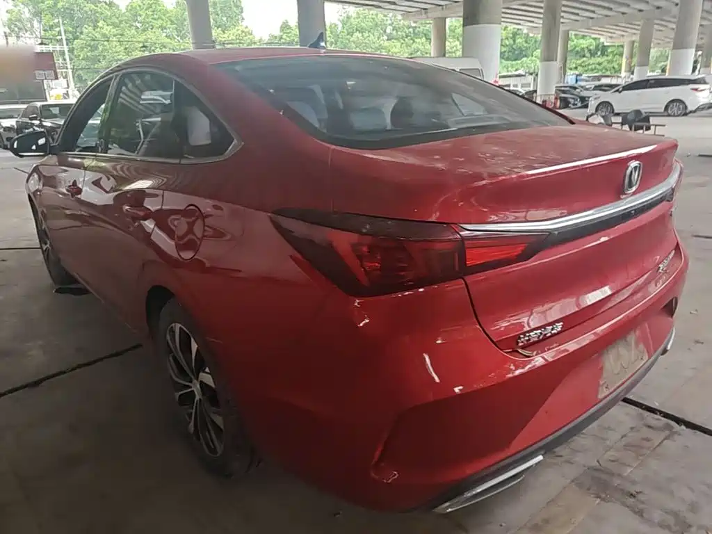 Changan Eado — миниатюра 5
