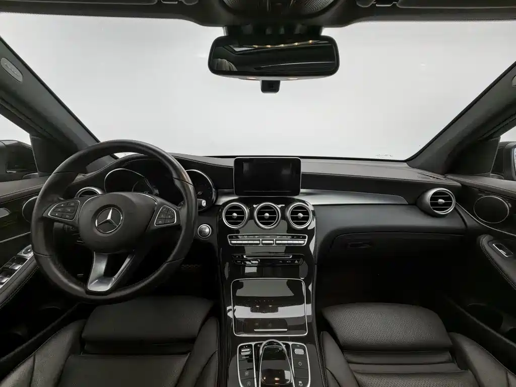 Mercedes-Benz GLC — миниатюра 5