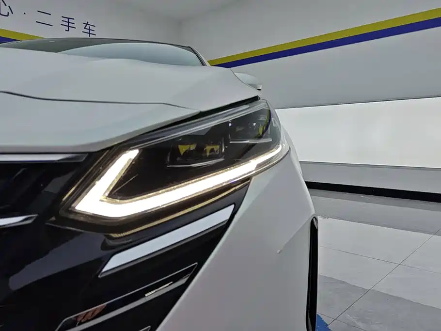 Nissan Teana — миниатюра 5