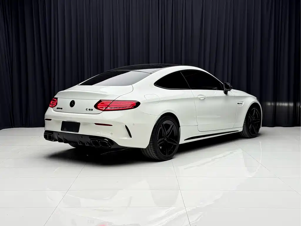 MERCEDES-BENZ C CLASS AMG