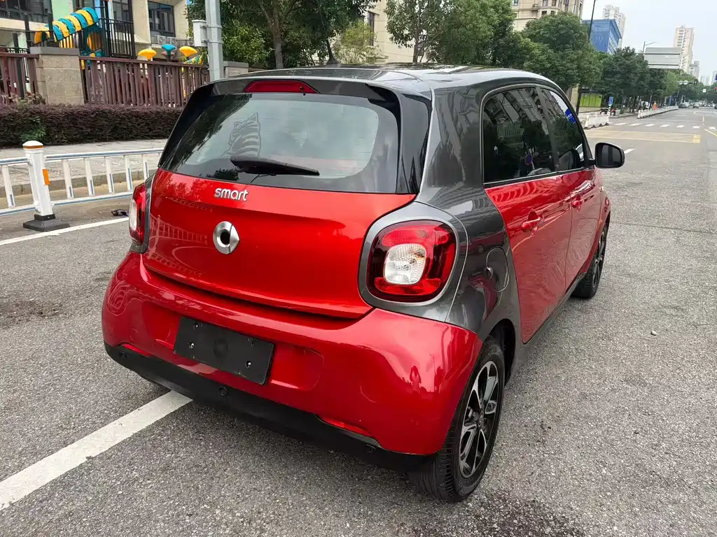 smart Smart Forfour — миниатюра 9