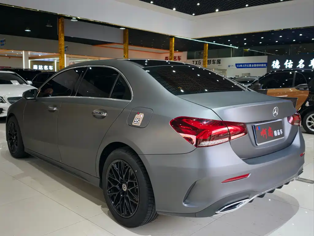 Mercedes-Benz A-Class — миниатюра 9
