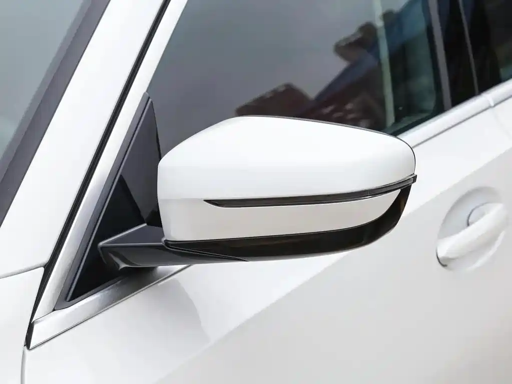 BMW 3 Series — миниатюра 8