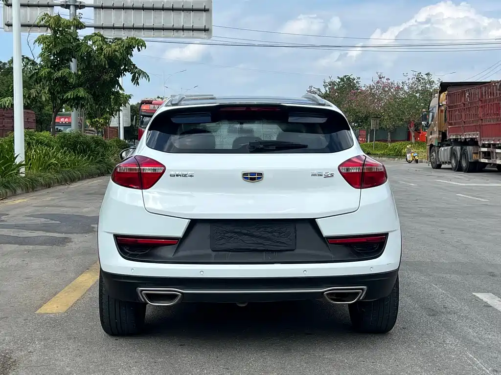 Geely Emgrand GS — миниатюра 5
