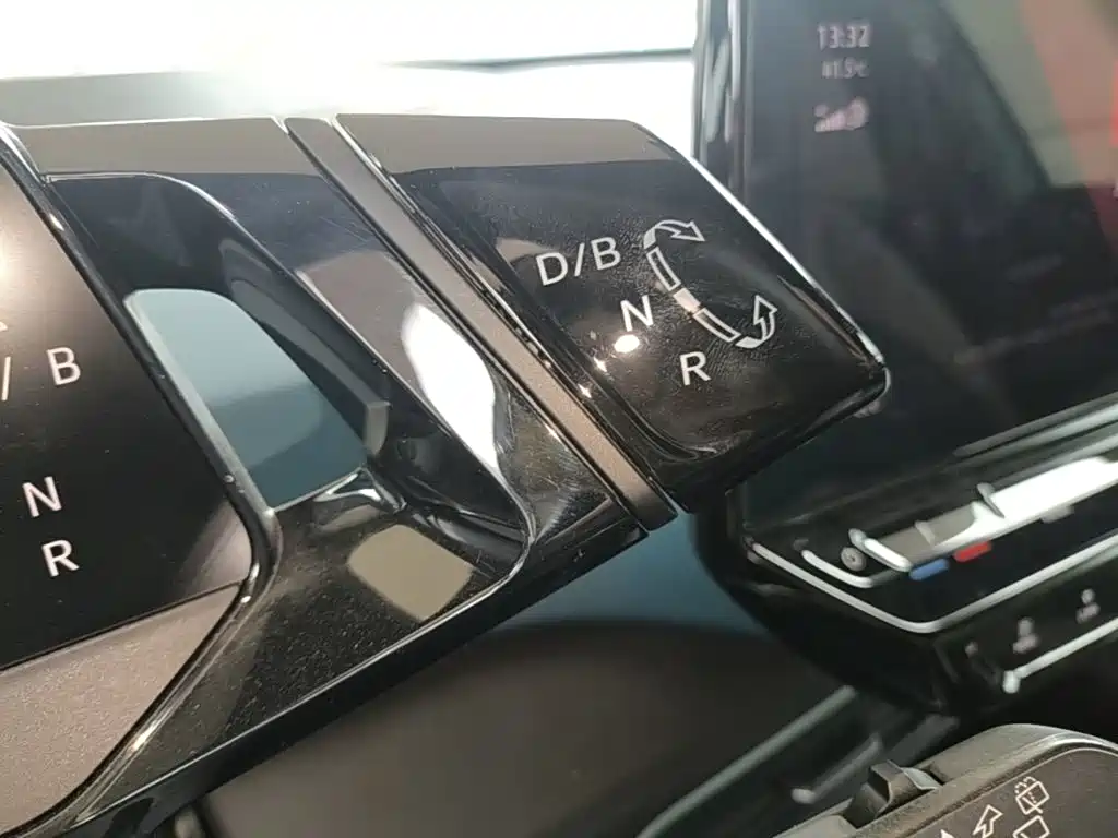 Volkswagen ID.3 — миниатюра 14