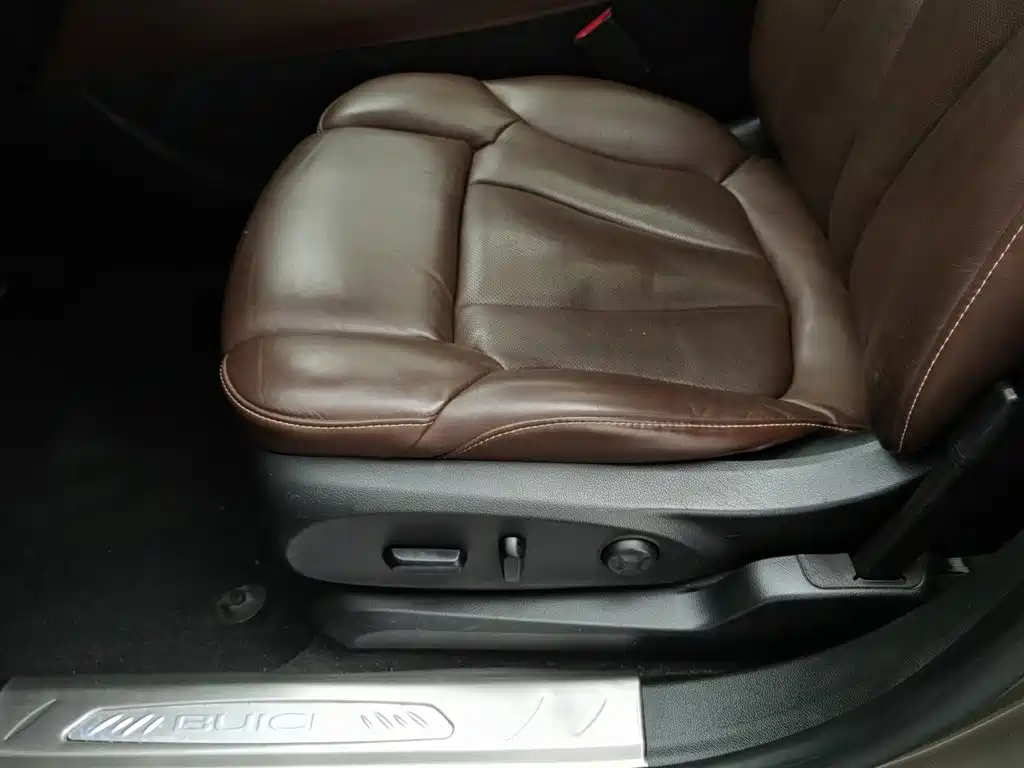 Buick Envision Plus — миниатюра 20