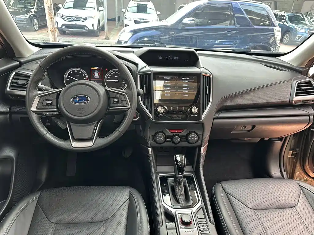 Subaru Forester — миниатюра 11