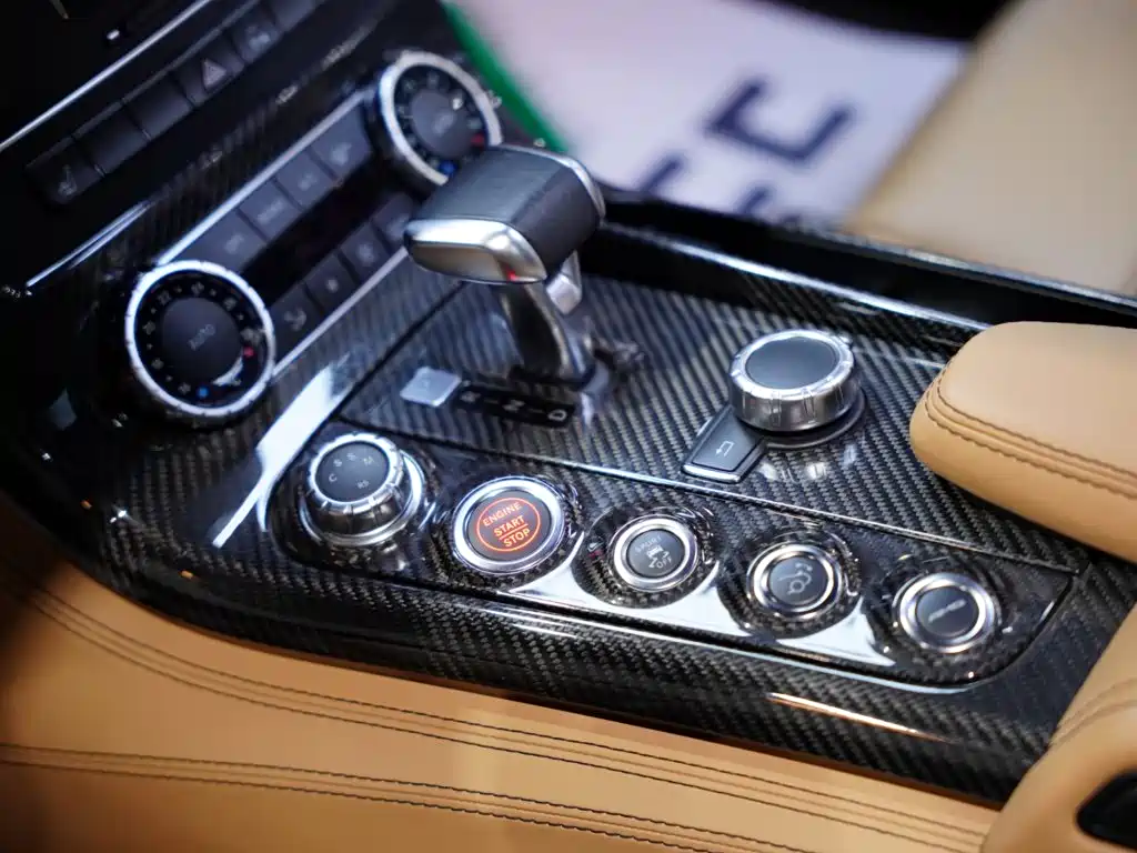 Mercedes-Benz SLS AMG — миниатюра 17