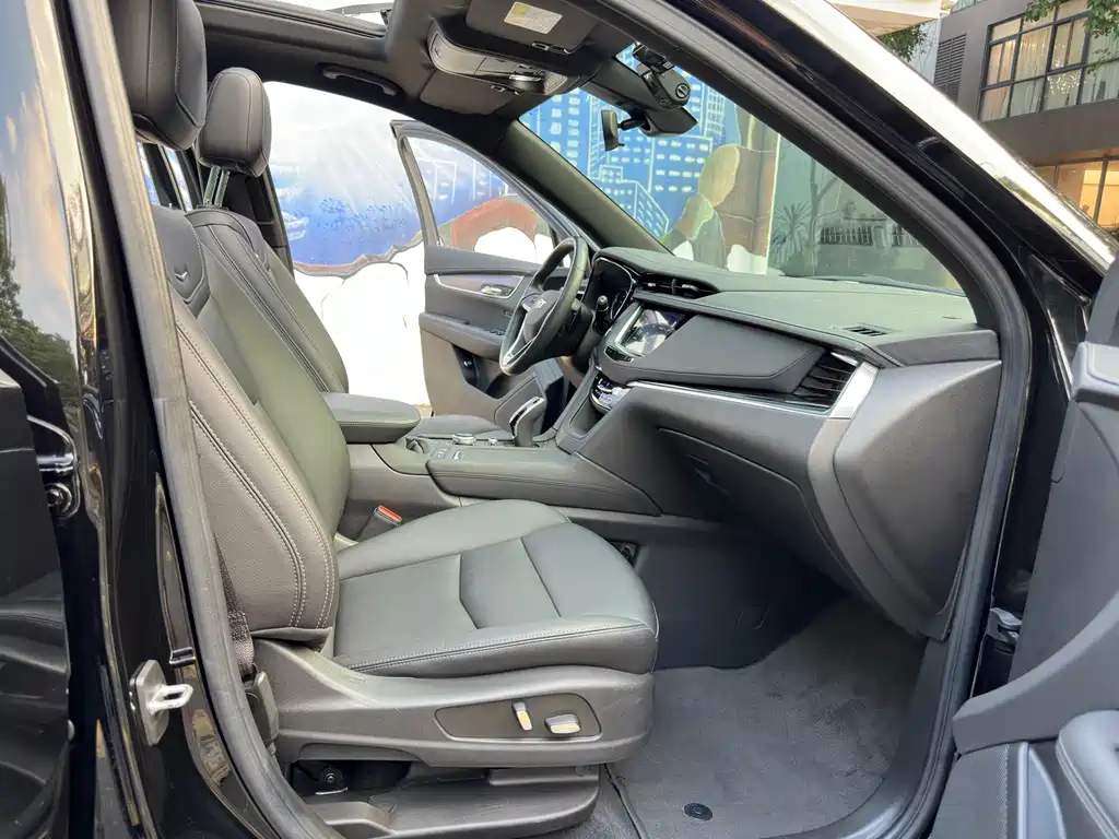 Cadillac XT6 — миниатюра 10