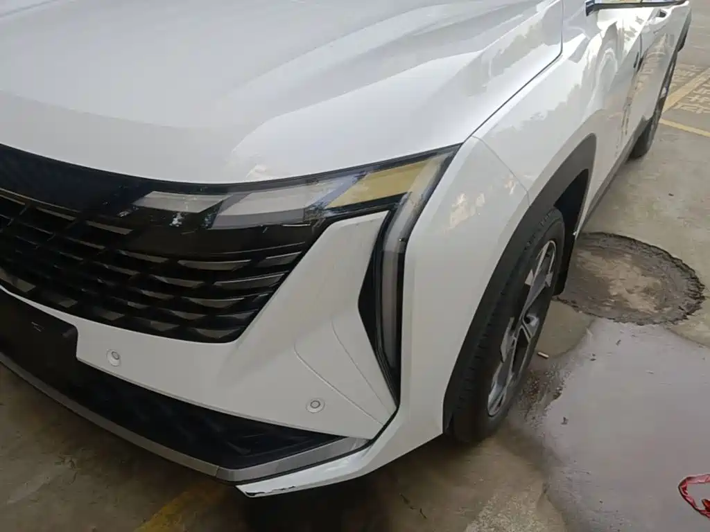 Geely Boyue L — миниатюра 24