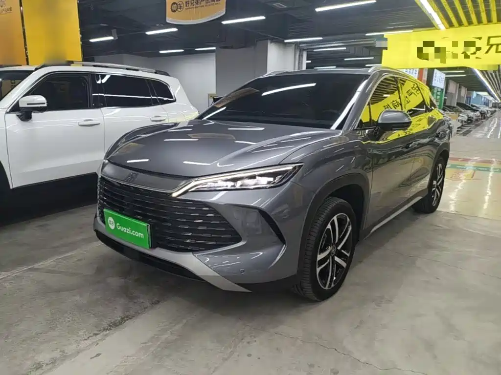 BYD L DM-i — миниатюра 2