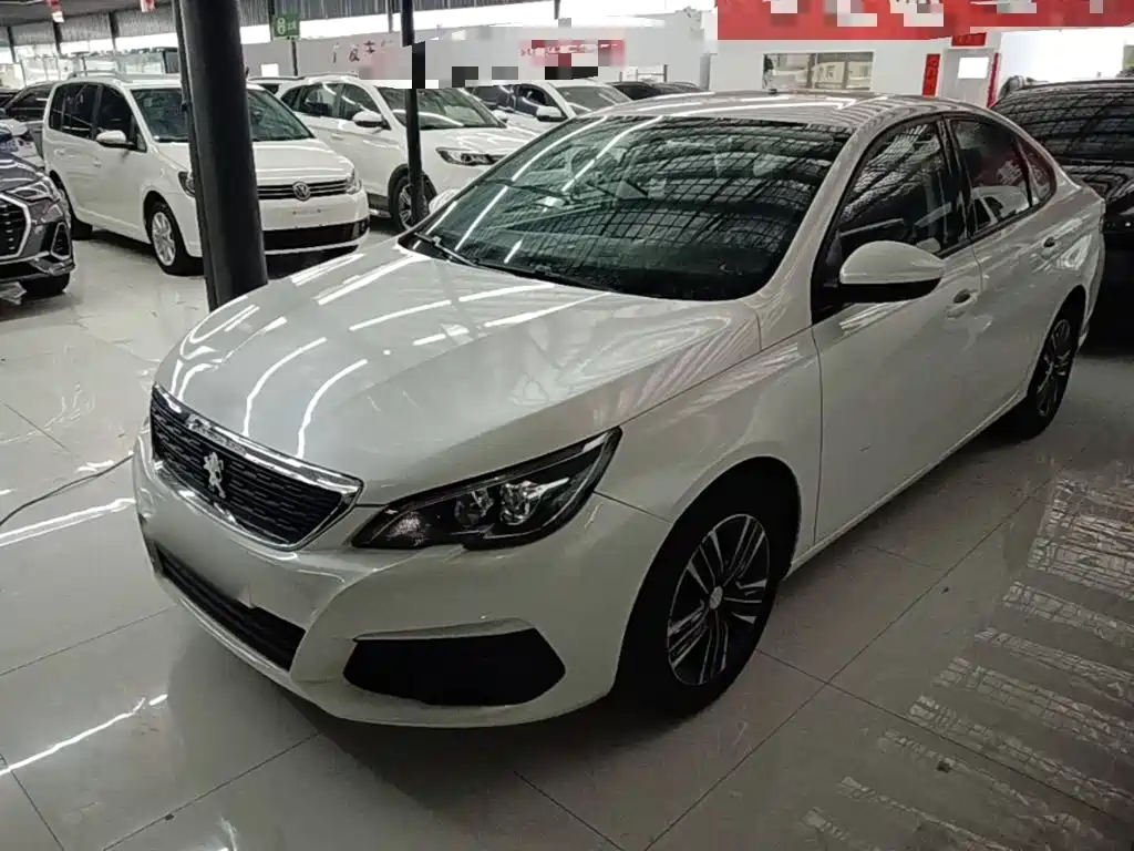 Peugeot 308 — миниатюра 2