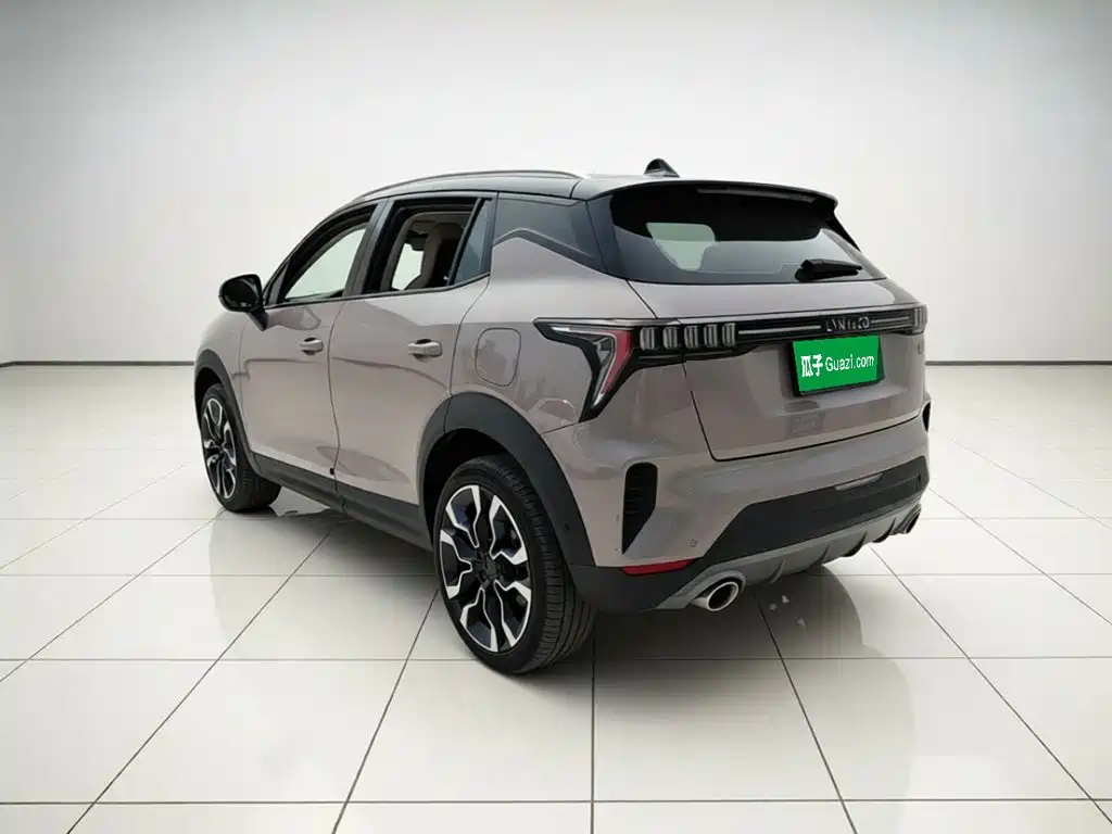 Lynk & Co 06 — миниатюра 4