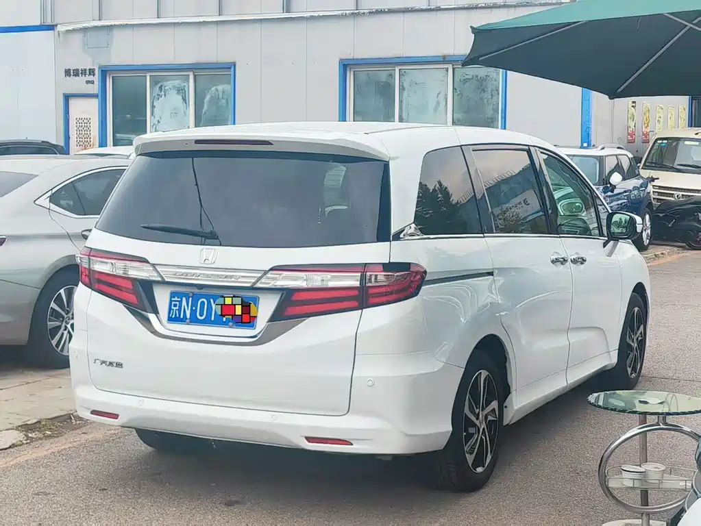 Honda Odyssey — миниатюра 3