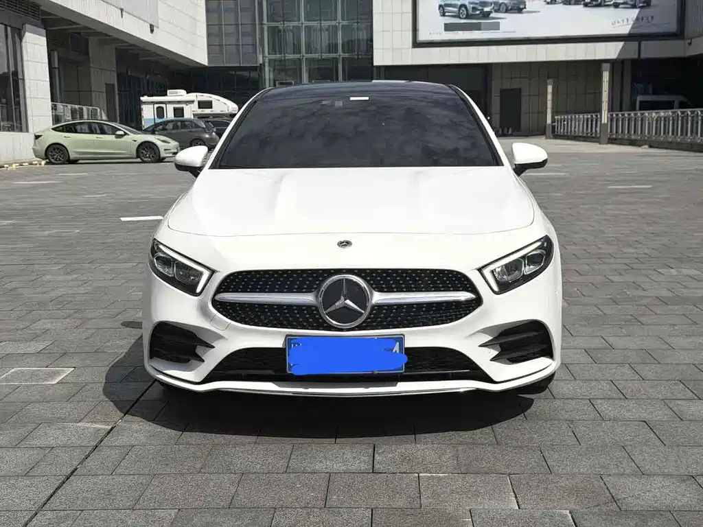 Mercedes-Benz A-Class — миниатюра 2