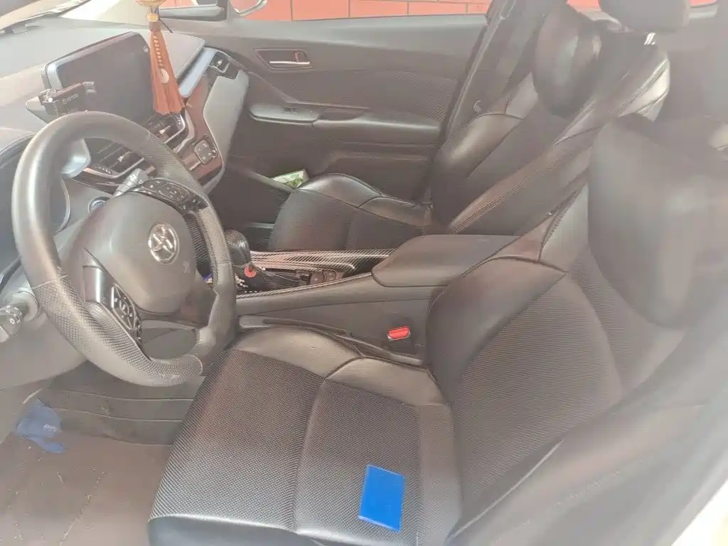 Toyota IZOA — миниатюра 8