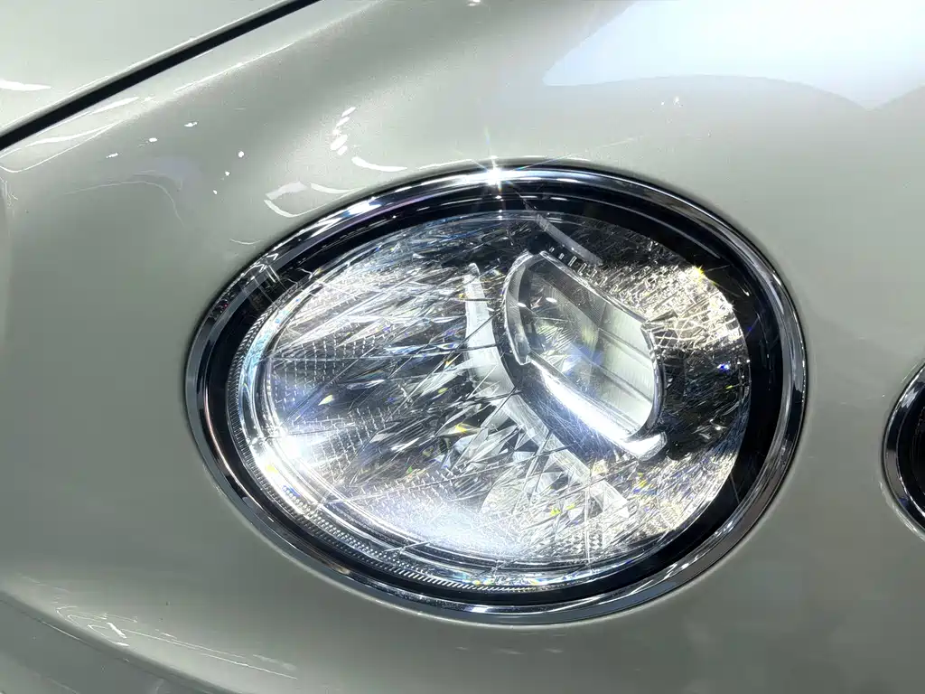 Bentley Continental — миниатюра 11