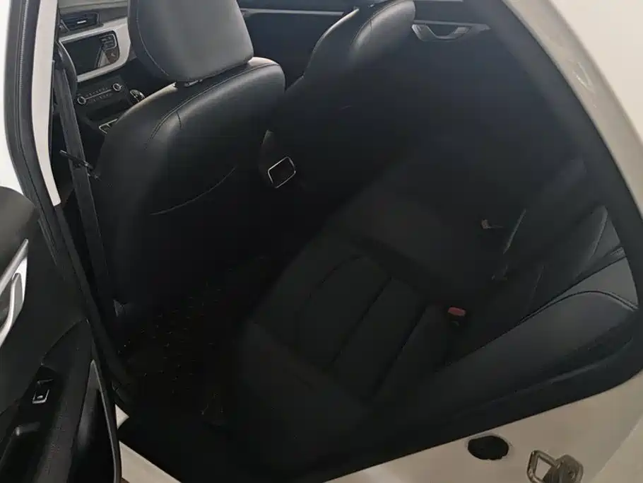 Geely Vision — миниатюра 11