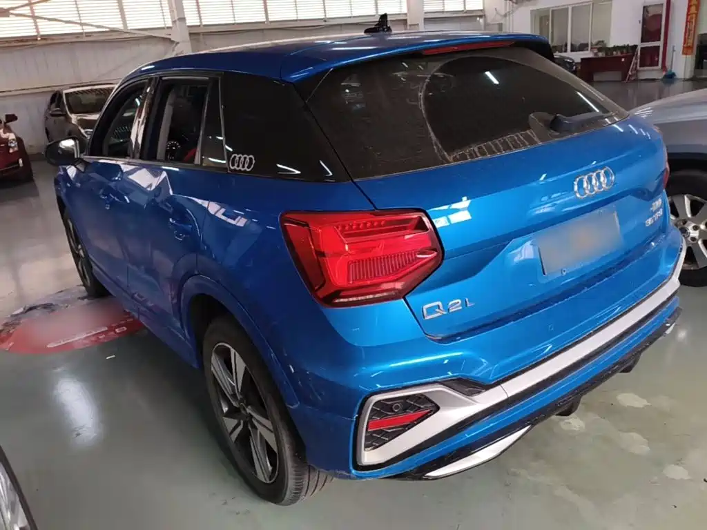 Audi Q2L — миниатюра 5