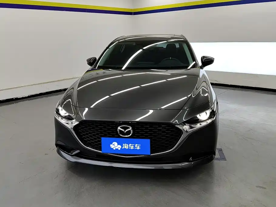 Mazda 3 Axela — миниатюра 2