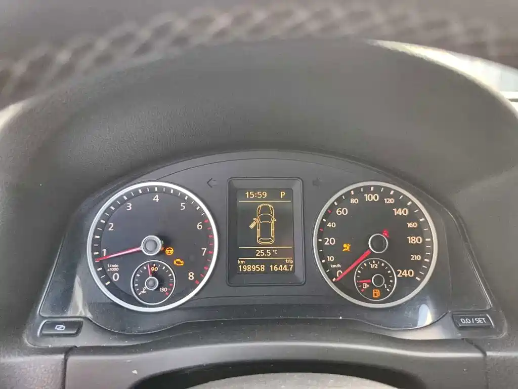 Volkswagen Tiguan — миниатюра 8