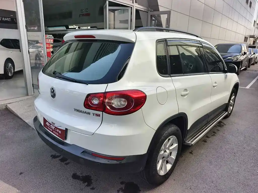 Volkswagen Tiguan — миниатюра 11