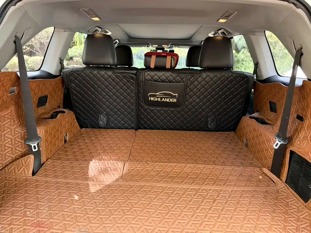 Toyota Highlander — миниатюра 9