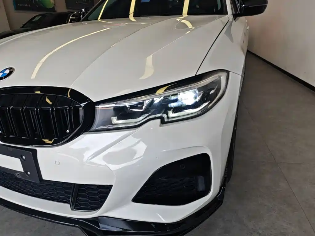 BMW 3 Series — миниатюра 24