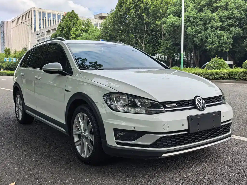 Volkswagen Golf (Import) — миниатюра 3