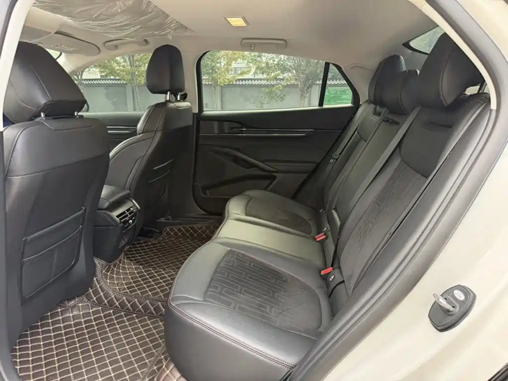 Ford Mondeo — миниатюра 13