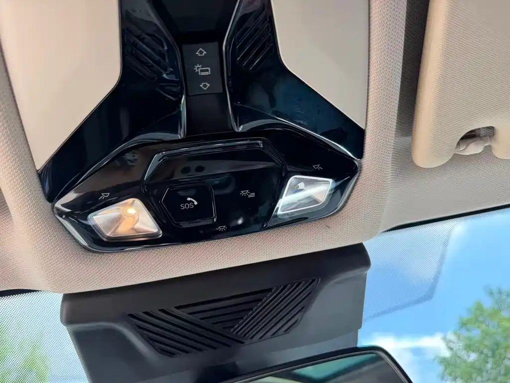 BMW X1 — миниатюра 15