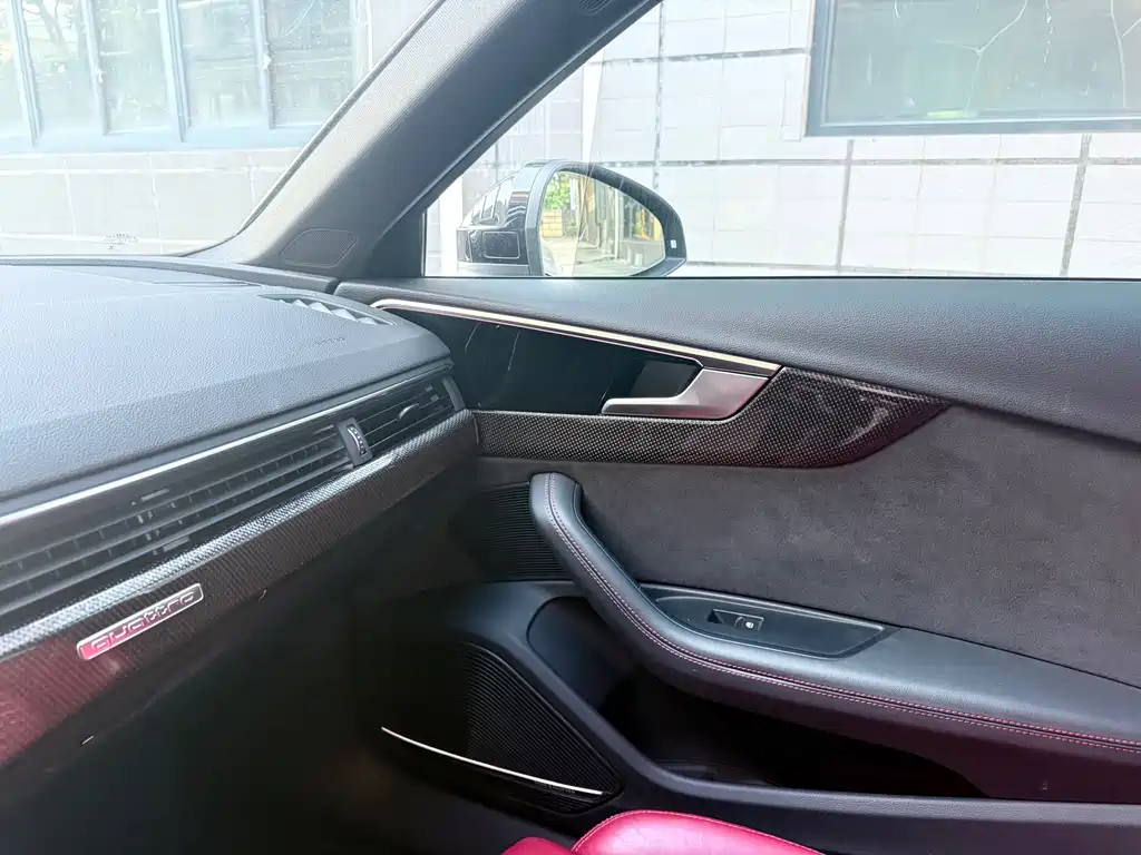 Audi S4 — миниатюра 9