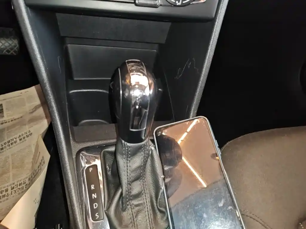 Volkswagen Jetta — миниатюра 14