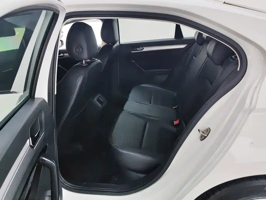 Volkswagen Lamando — миниатюра 11