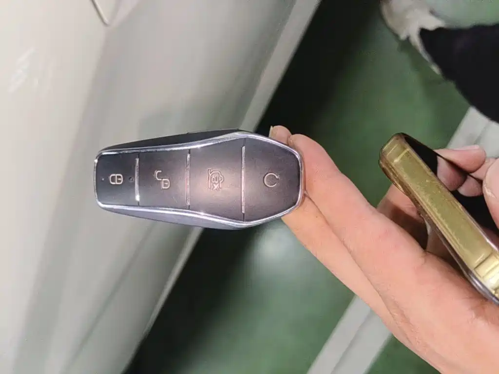 BYD Dolphin — миниатюра 9